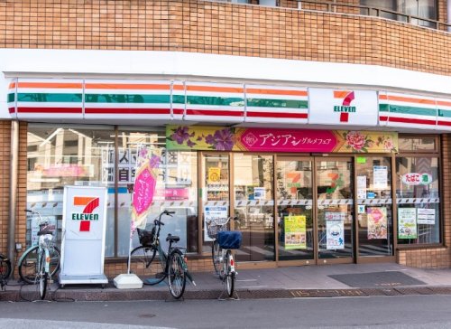 コンビニ　セブンイレブン 和泉店（コンビニ）まで378m