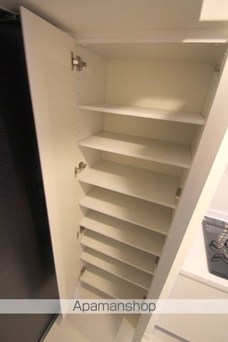 SーRESIDENCE堺筋本町Unoの玄関写真