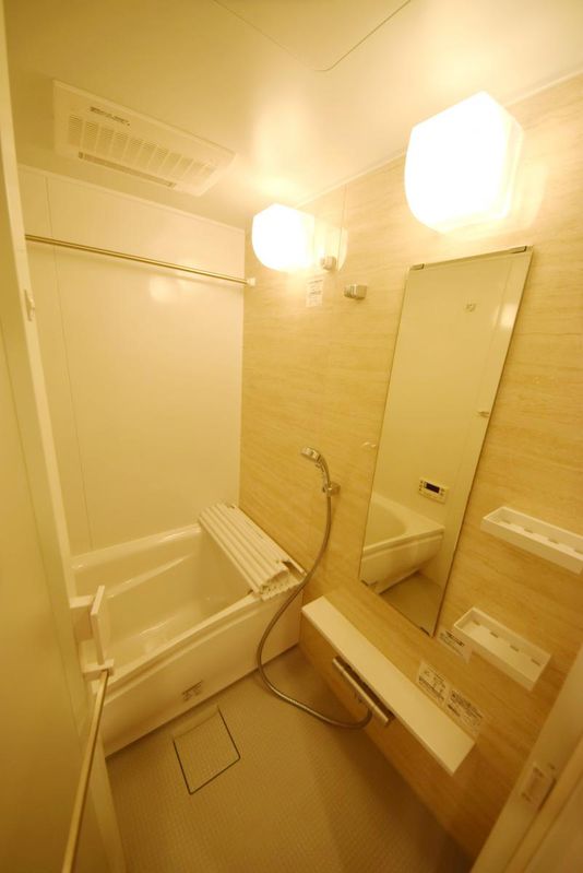 ONE ROOF RESIDENCE KIBA WESTの風呂写真
