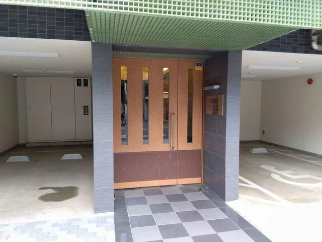 エントランス　☆広々としたエントランス☆