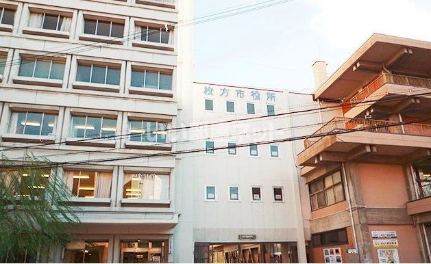 役所　市役所（役所）まで629m
