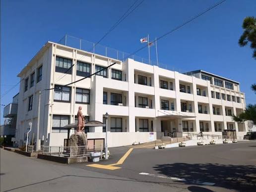 役所　綾部市役所（役所）まで3239m