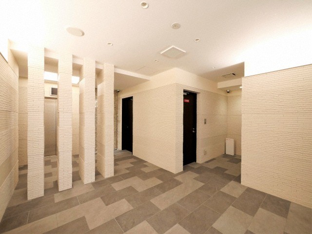 ラヴィータ難波元町の外観写真