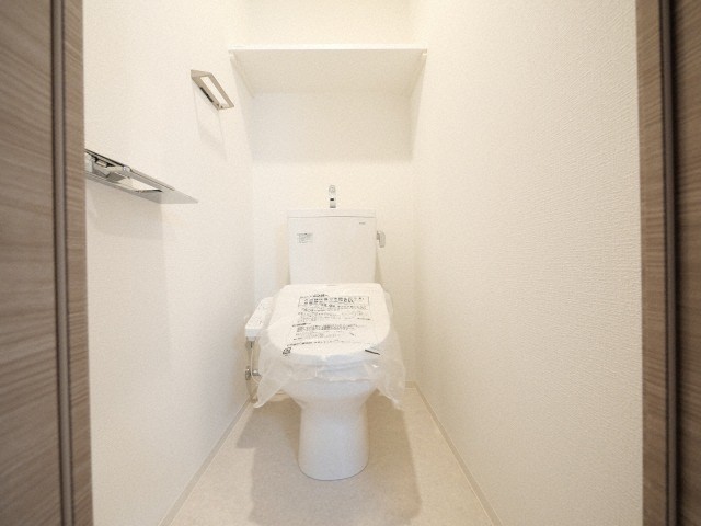 ラヴィータ難波元町のトイレ写真