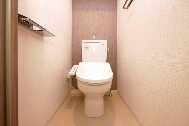 トイレ　落ち着いたトイレです