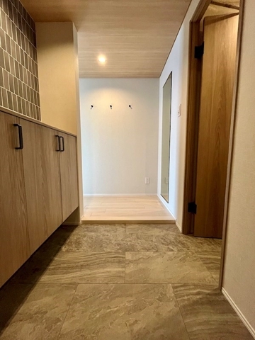 玄関　玄関※別部屋参考写真