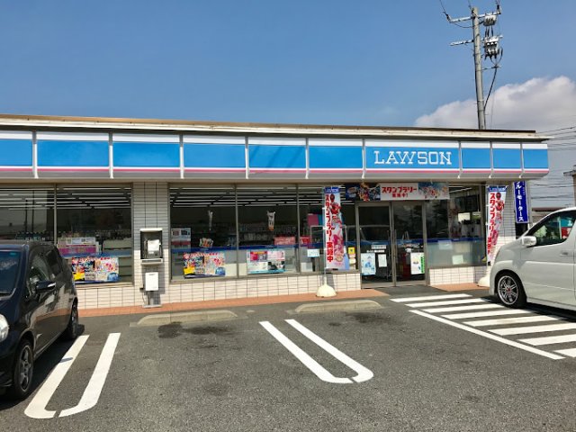 コンビニ　ローソン　岡山泉田店（コンビニ）まで500m