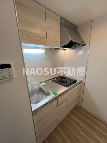 キッチン　コンパクトなキッチンで掃除もラクラク