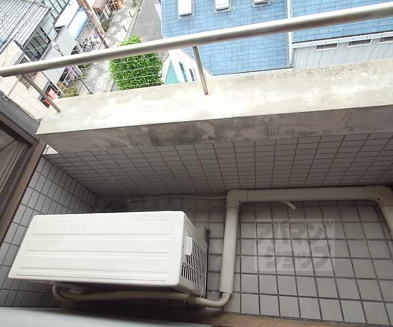 バルコニー　ベランダ