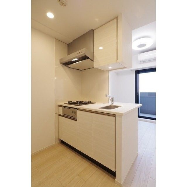 キッチン　写真は同タイプ住居です。