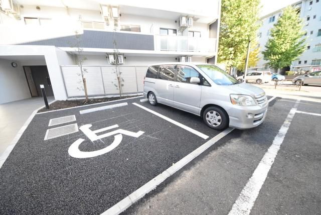 駐車場　☆駐車場☆