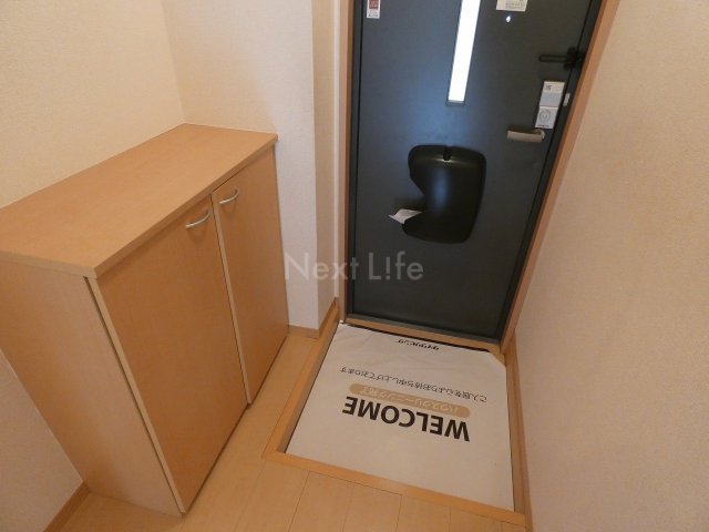 リビングタウン西寺方町の玄関写真