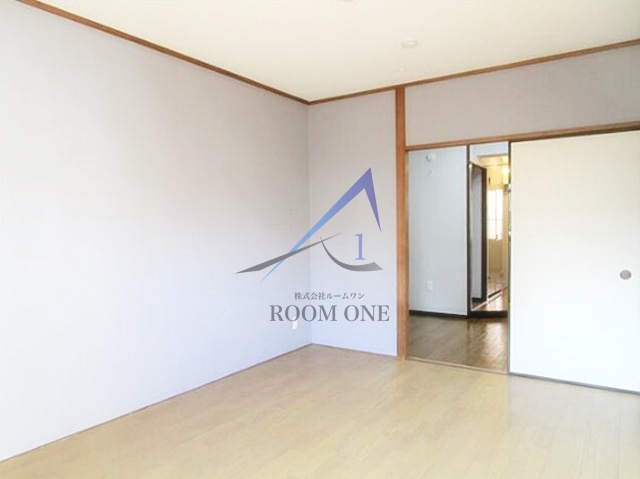 居室・リビング　洋室のお部屋です。
