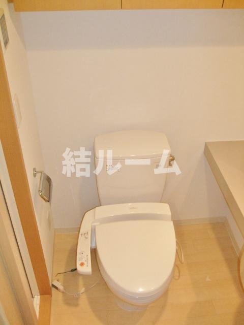 都営大江戸線 練馬駅 徒歩1分 8階建 築21年のトイレ写真