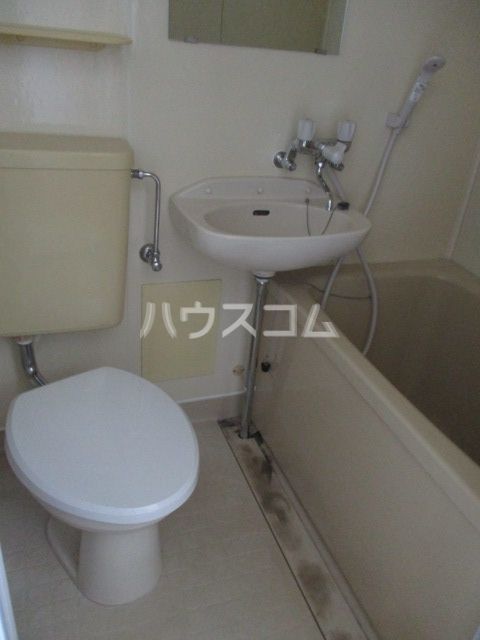 バス・シャワールーム