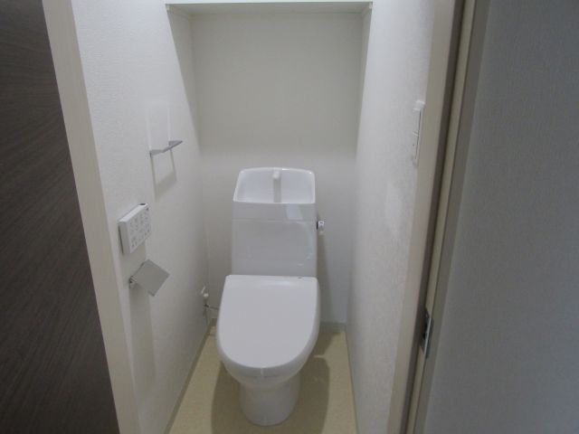 F asecia copperのトイレ写真