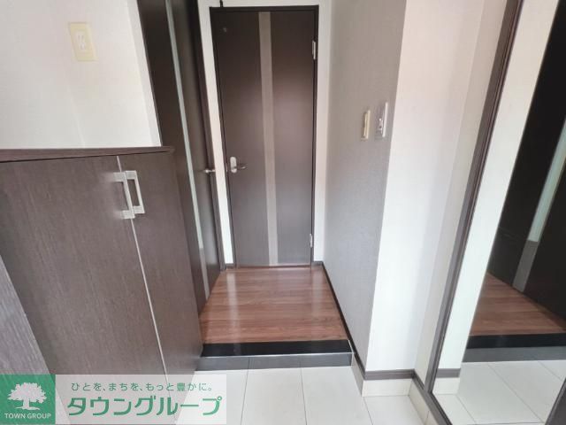 玄関　お問合せはタウンハウジングまで！※現地待合わせ相談可能