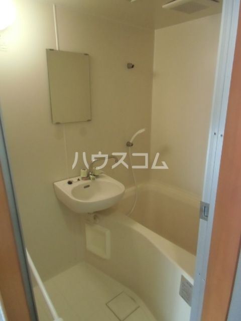 ＪＲ宇都宮線 久喜駅 徒歩7分 3階建 築31年の風呂写真