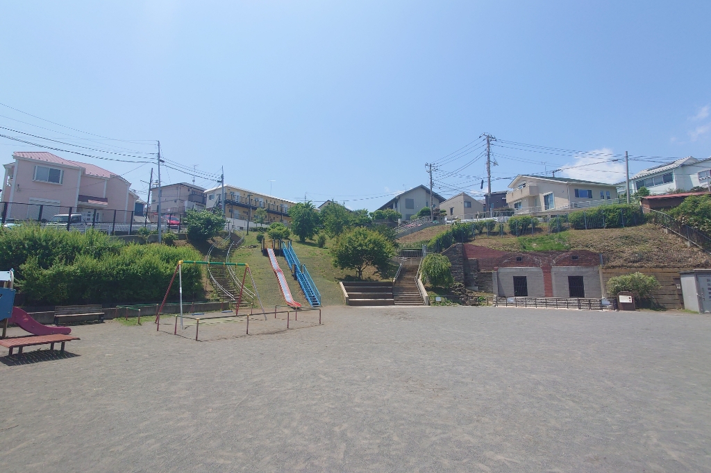 公園　本郷町ガス山公園（公園）まで783m