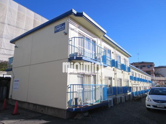 建物外観　空色が良く合う、青と白のお洒落なマンションです。