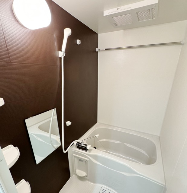 阪急今津線 仁川駅 徒歩12分 3階建 新築の風呂写真