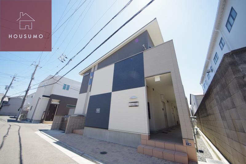 建物外観　外観は落ち着いています