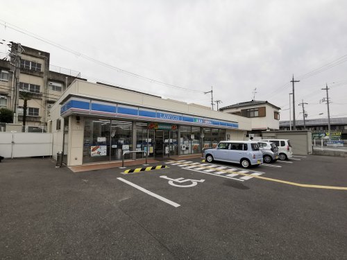 コンビニ　ローソン 堺丈六店（コンビニ）まで777m