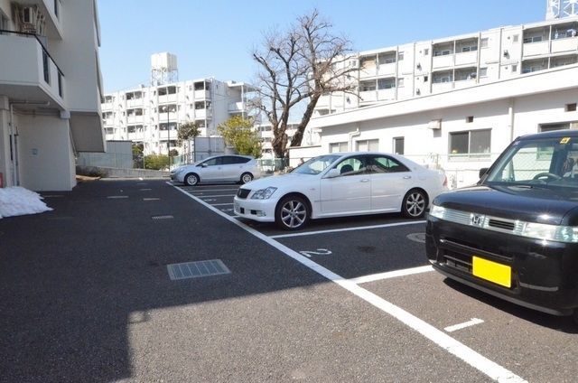 駐車場　★お部屋探しは株式会社タウンハウジング東京まで★