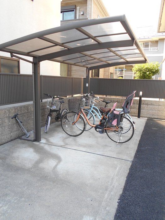 その他共有部分　★屋根付き駐輪場★