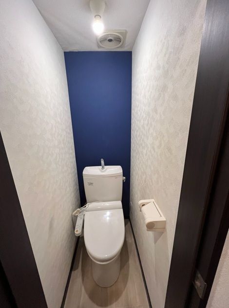 東急東横線 中目黒駅 徒歩8分 5階建 築50年のトイレ写真