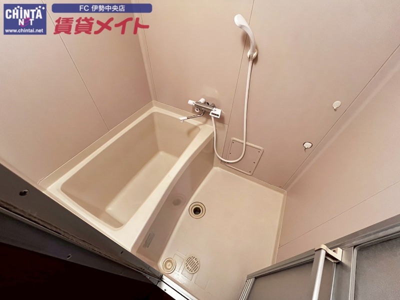 バス・シャワールーム　別部屋参考写真