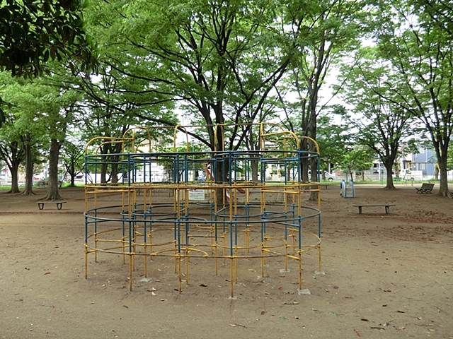 公園　辻公園（公園）まで240m