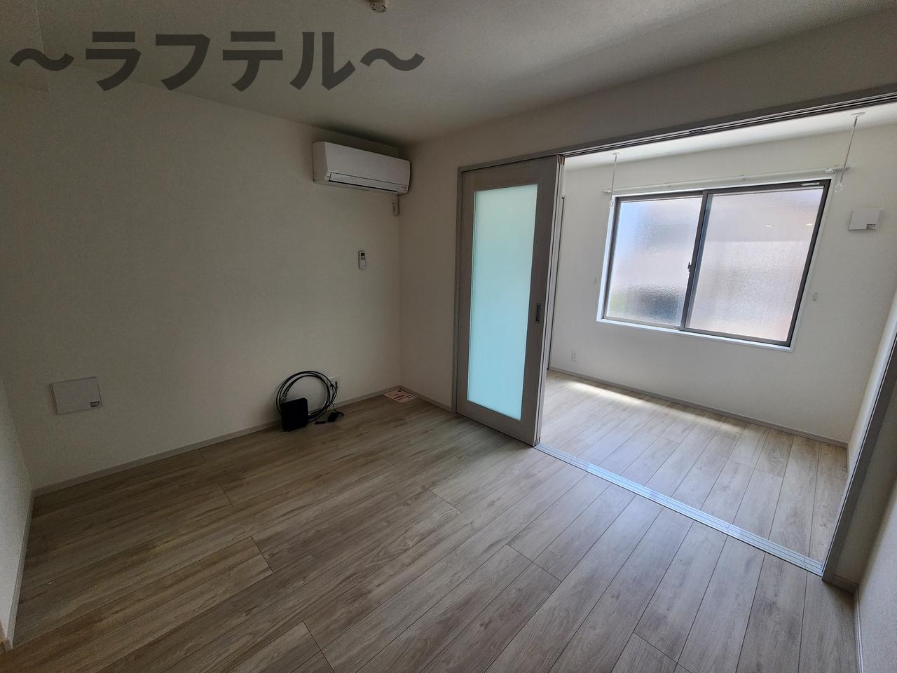 居室・リビング　同メーカー施工　別部屋イメージ写真