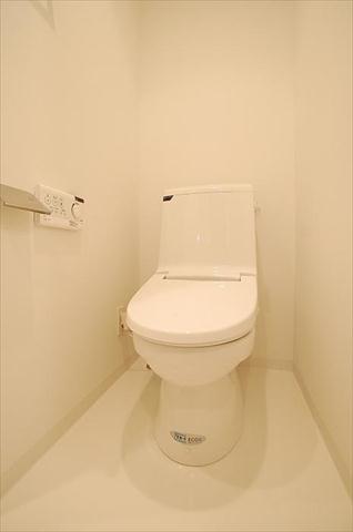 グランドコンシェルジュ高井戸のトイレ写真