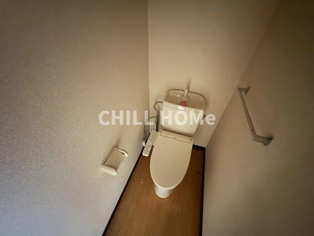 ＪＲ高崎線 高崎駅 徒歩17分 3階建 築30年のトイレ写真