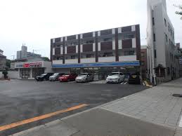 コンビニ　ローソン 玉川三丁目店（コンビニ）まで420m