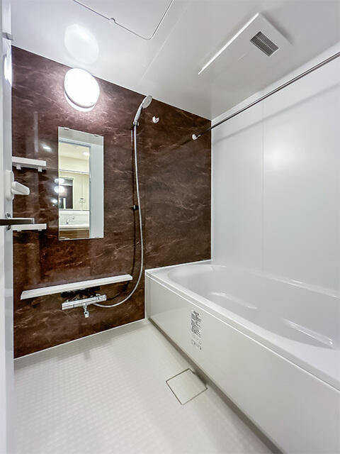 バス・シャワールーム　※写真は同タイプ住戸です。