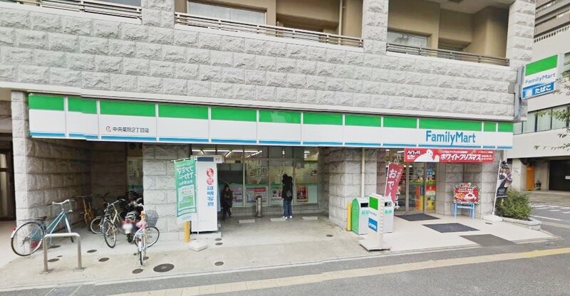 コンビニ　ファミリーマート福岡薬院二丁目店（コンビニ）まで163m