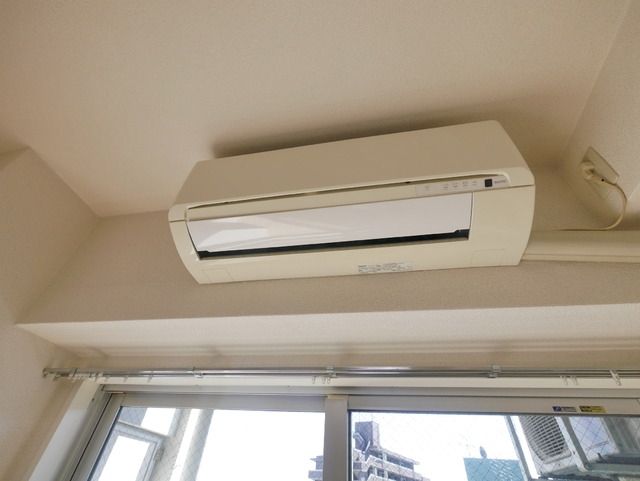 その他設備　★嬉しいエアコン付★