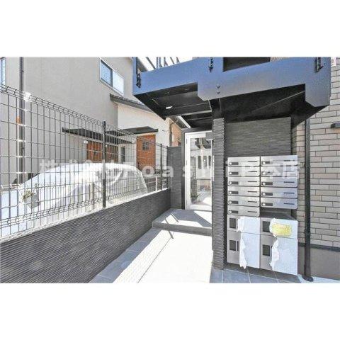西武新宿線 都立家政駅 徒歩9分 3階建 築5年の外観写真