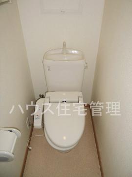 ＪＲ東海道本線 高槻駅 バス乗車時間：12分 最寄りバス停で下車 徒歩4分 2階建 築20年のトイレ写真