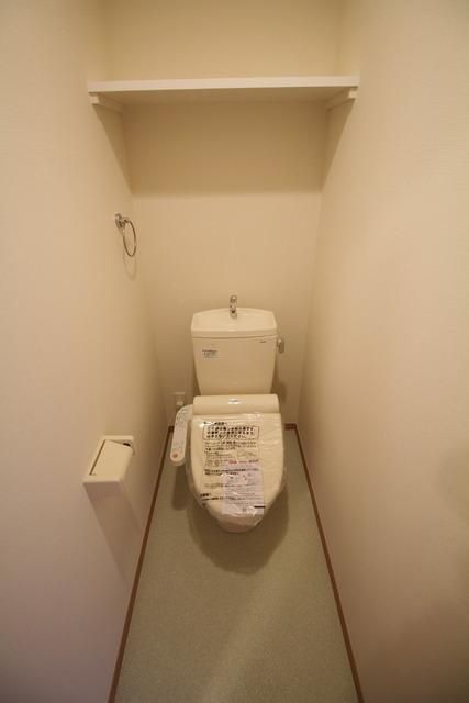 トイレ　★ウォシュレット付のトイレです★