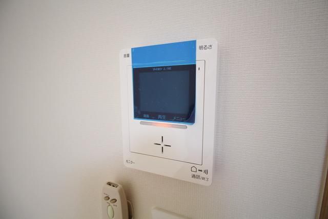 セキュリティ　★安心のTVモニター付きインターホンです★