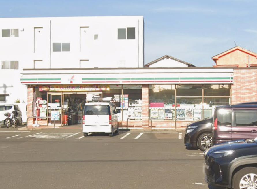 コンビニ　セブンイレブン 仙台南小泉1丁目店（コンビニ）まで289m