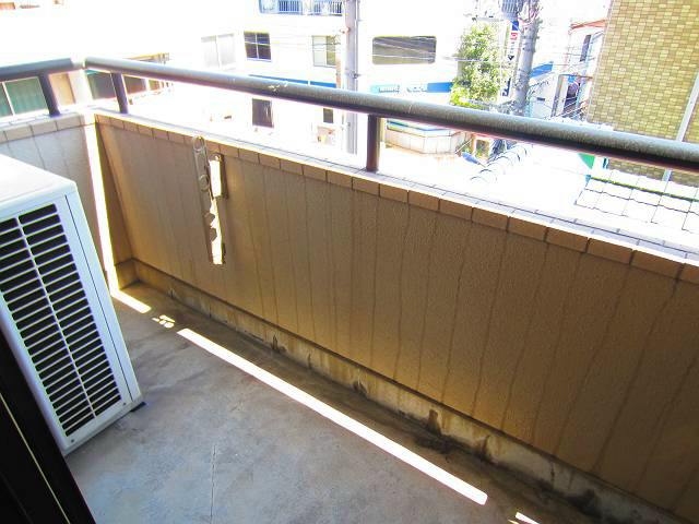 ＪＲ山手線 駒込駅 徒歩5分 8階建 築32年の内装写真