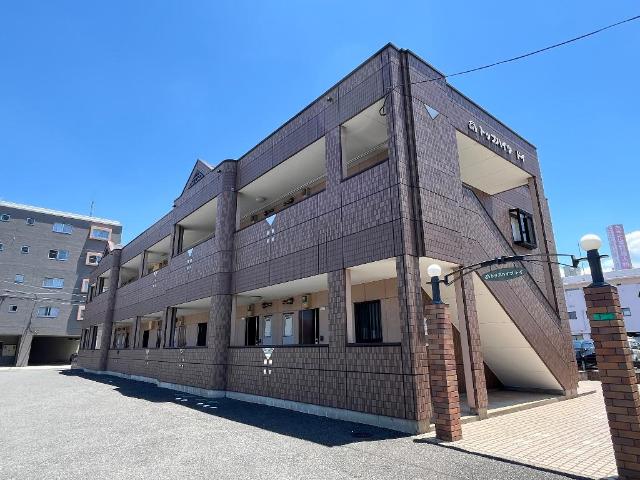 建物外観　外観写真（昼）