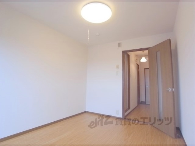 居室・リビング　きれいなお部屋です。