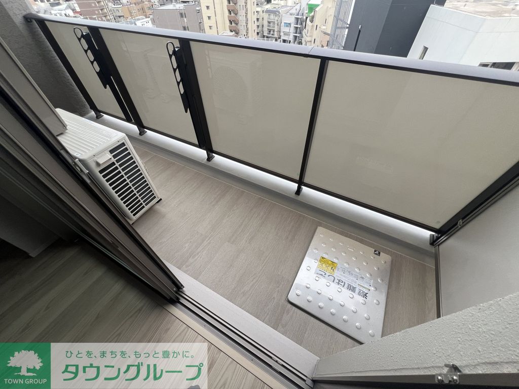 バルコニー　バルコニー