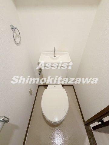 京王井の頭線 浜田山駅 徒歩5分 7階建 築31年のトイレ写真