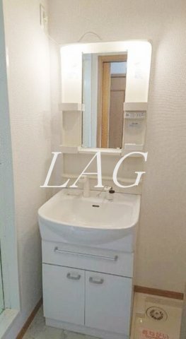 洗面設備　独立洗面台です。